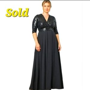SOLD....Kiyonna Womens Black Paris Pleated Sequin Gown Size 1X (14-16) NWT